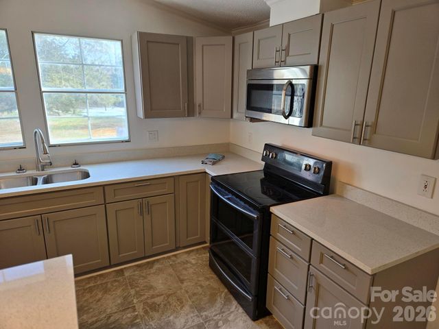 1718 Measmer Street, Kannapolis, NC 28081