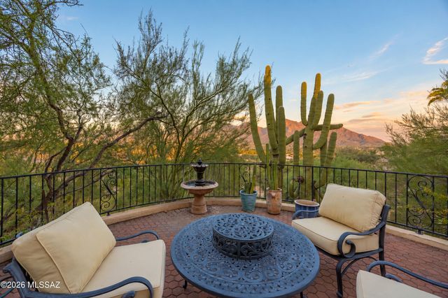10600 N Pistachio Avenue, Oro Valley, AZ 85737