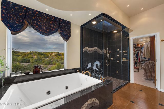 10600 N Pistachio Avenue, Oro Valley, AZ 85737