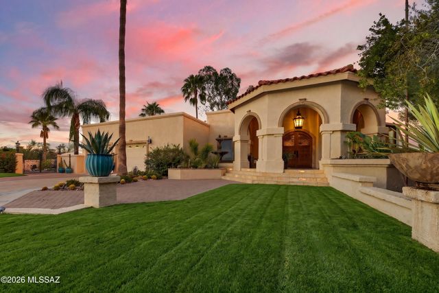 10600 N Pistachio Avenue, Oro Valley, AZ 85737