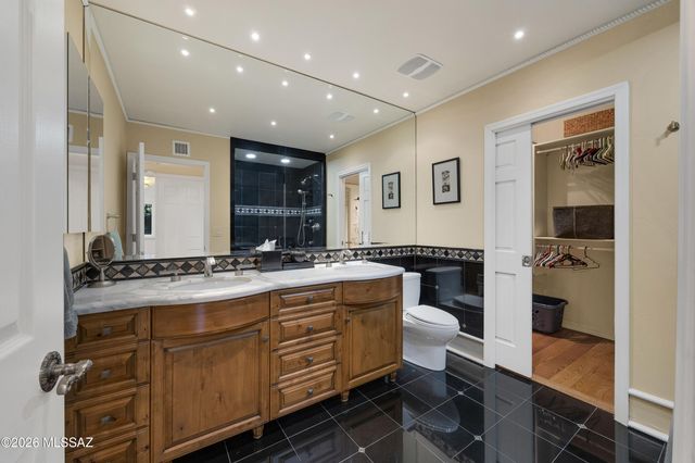 10600 N Pistachio Avenue, Oro Valley, AZ 85737