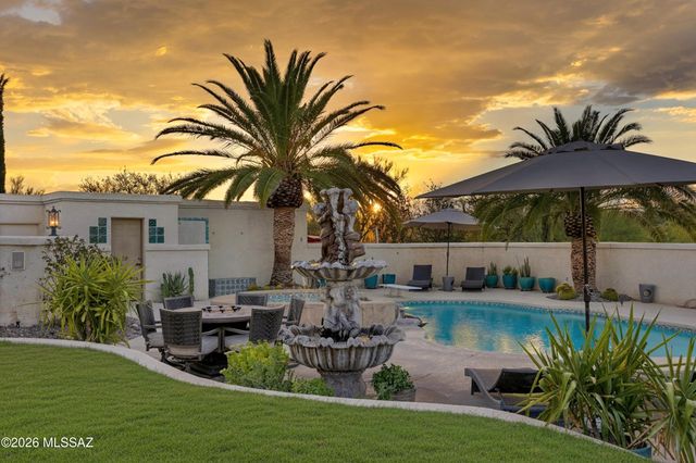 10600 N Pistachio Avenue, Oro Valley, AZ 85737