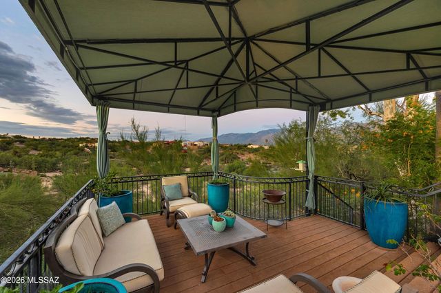 10600 N Pistachio Avenue, Oro Valley, AZ 85737