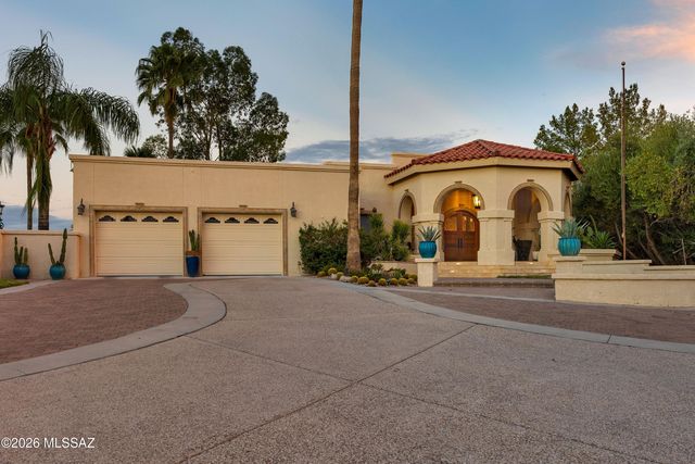 10600 N Pistachio Avenue, Oro Valley, AZ 85737