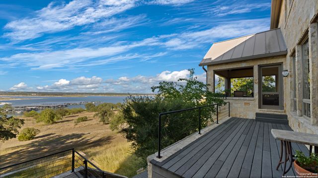169 Shores Point, Canyon Lake, TX 78133