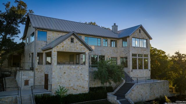 169 Shores Point, Canyon Lake, TX 78133