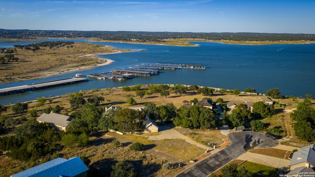 169 Shores Point, Canyon Lake, TX 78133