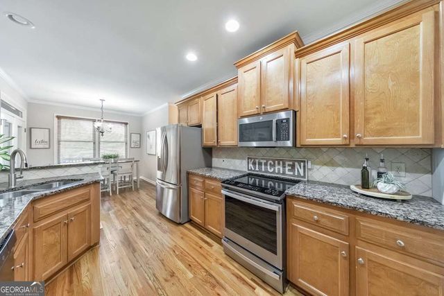 304 Turning Leaf Court, Canton, GA 30115