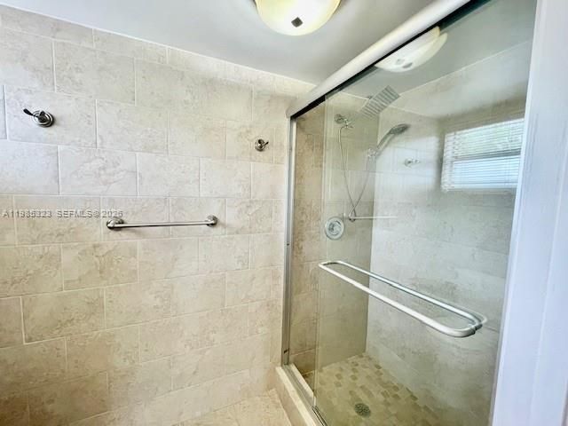 9000 SW 137th St 16-5, Miami, FL 33176