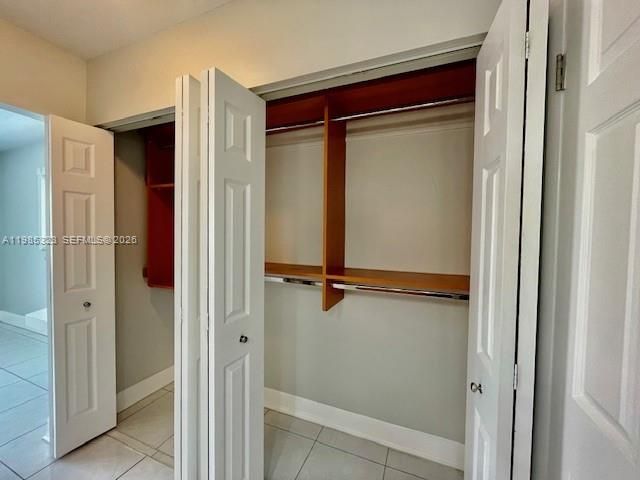 9000 SW 137th St 16-5, Miami, FL 33176