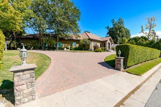 825 Chehalem Road, La Canada Flintridge, CA 91011