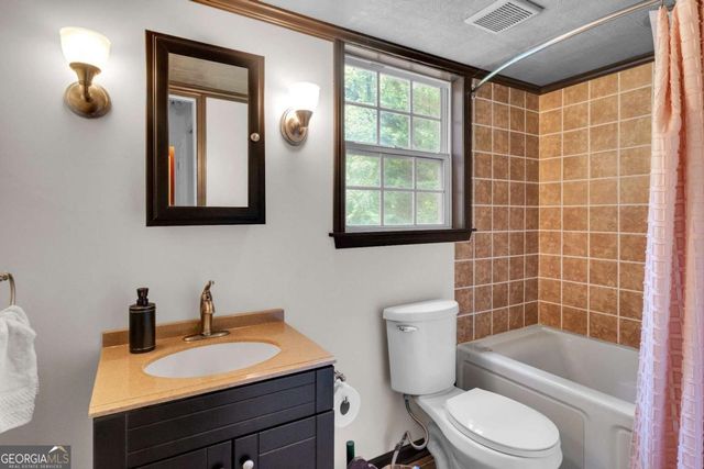 7281 Plum Creek Drive, Gainesville, GA 30507