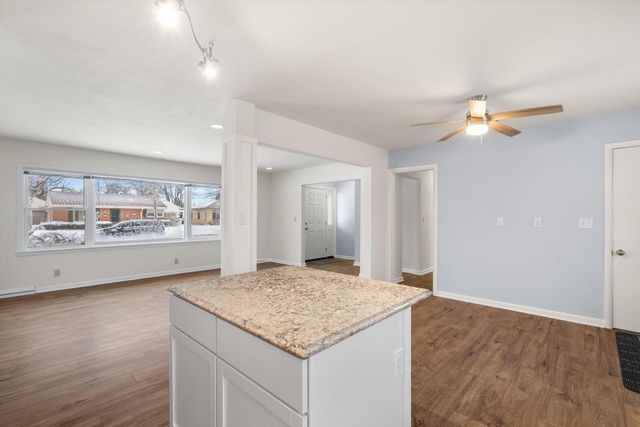 1108 Shorecrest DRIVE, Racine, WI 53402