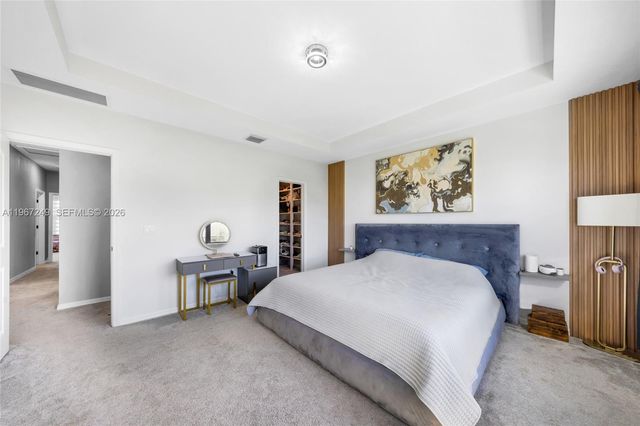 2454 Primrose Pl, Oakland Park, FL 33309