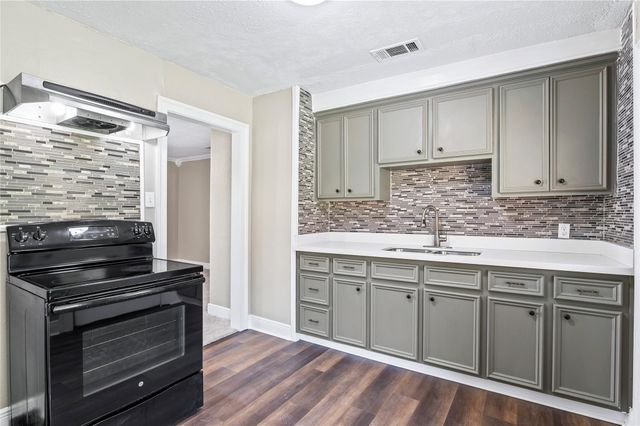3120 Carter Street, Pasadena, TX 77503