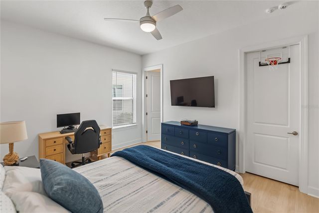 15278 CONTENTA LOOP, Bradenton, FL 34211