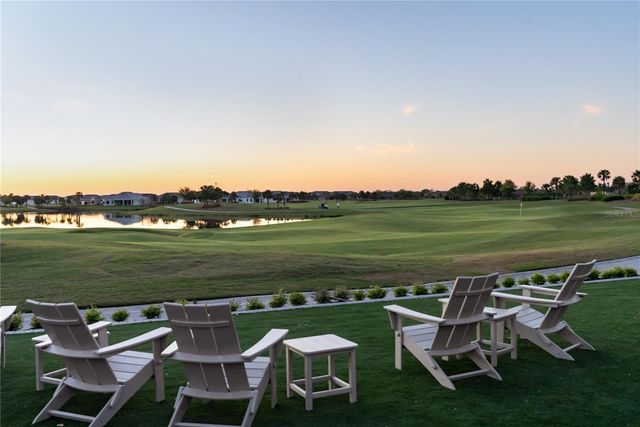 15278 CONTENTA LOOP, Bradenton, FL 34211