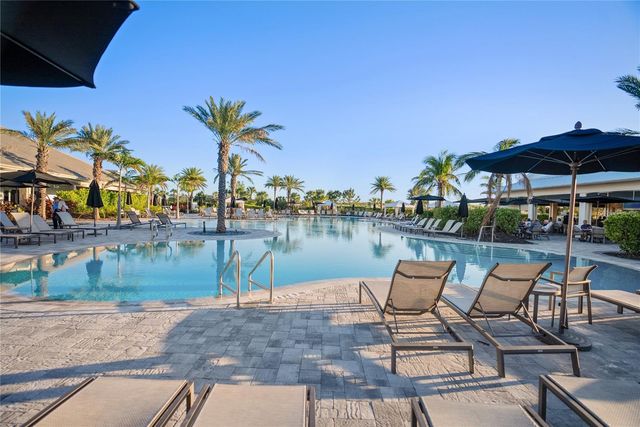 15278 CONTENTA LOOP, Bradenton, FL 34211