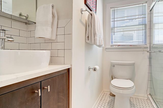 1523 Harvard Street, Houston, TX 77008