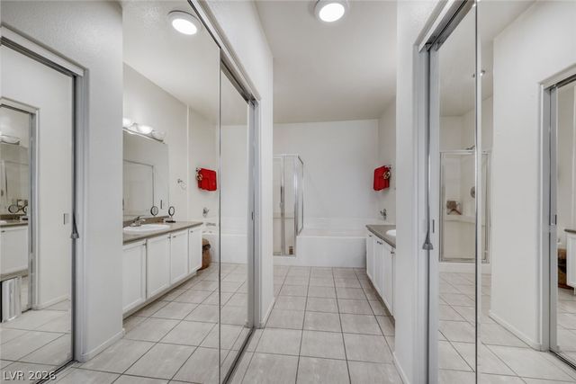 712 Peachy Canyon Circle 204, Las Vegas, NV 89144