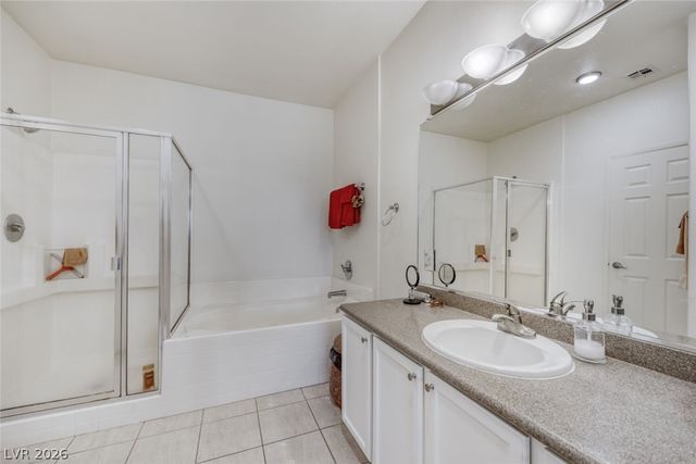 712 Peachy Canyon Circle 204, Las Vegas, NV 89144