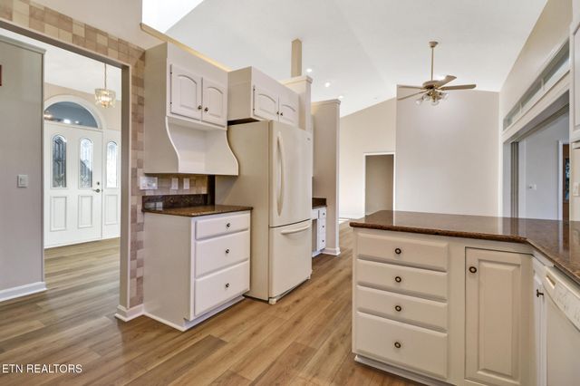 107 Walden Ridge Drive, Crossville, TN 38558