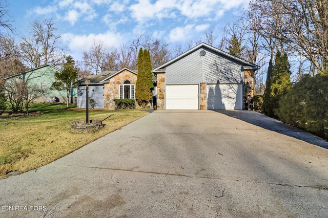 107 Walden Ridge Drive, Crossville, TN 38558