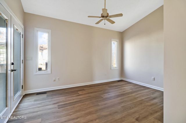 107 Walden Ridge Drive, Crossville, TN 38558