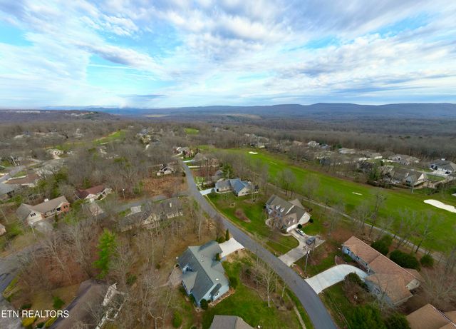 107 Walden Ridge Drive, Crossville, TN 38558