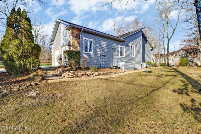 107 Walden Ridge Drive, Crossville, TN 38558