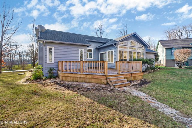 107 Walden Ridge Drive, Crossville, TN 38558