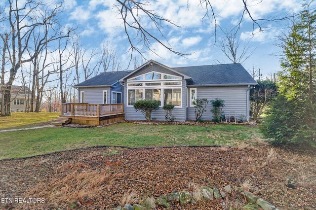107 Walden Ridge Drive, Crossville, TN 38558