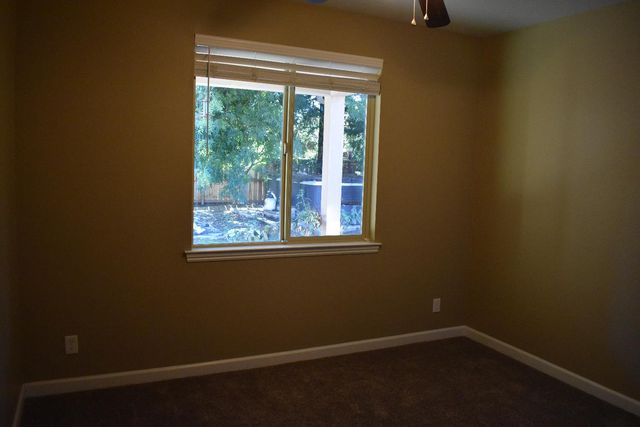 3154 Mitchell Avenue, Clovis, CA 93619