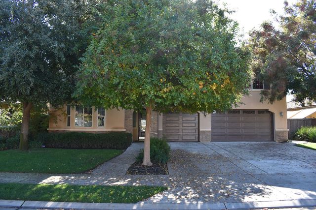 3154 Mitchell Avenue, Clovis, CA 93619