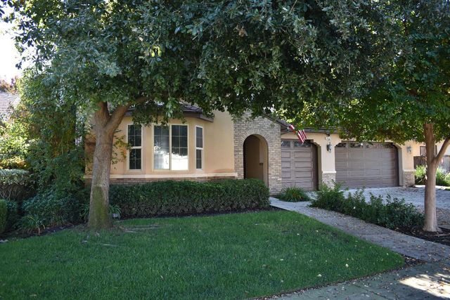 3154 Mitchell Avenue, Clovis, CA 93619