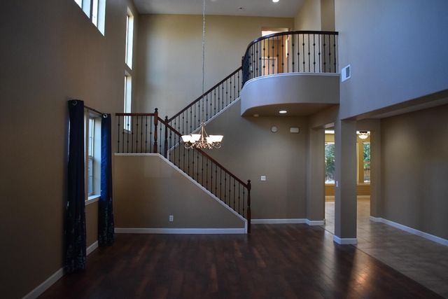 3154 Mitchell Avenue, Clovis, CA 93619