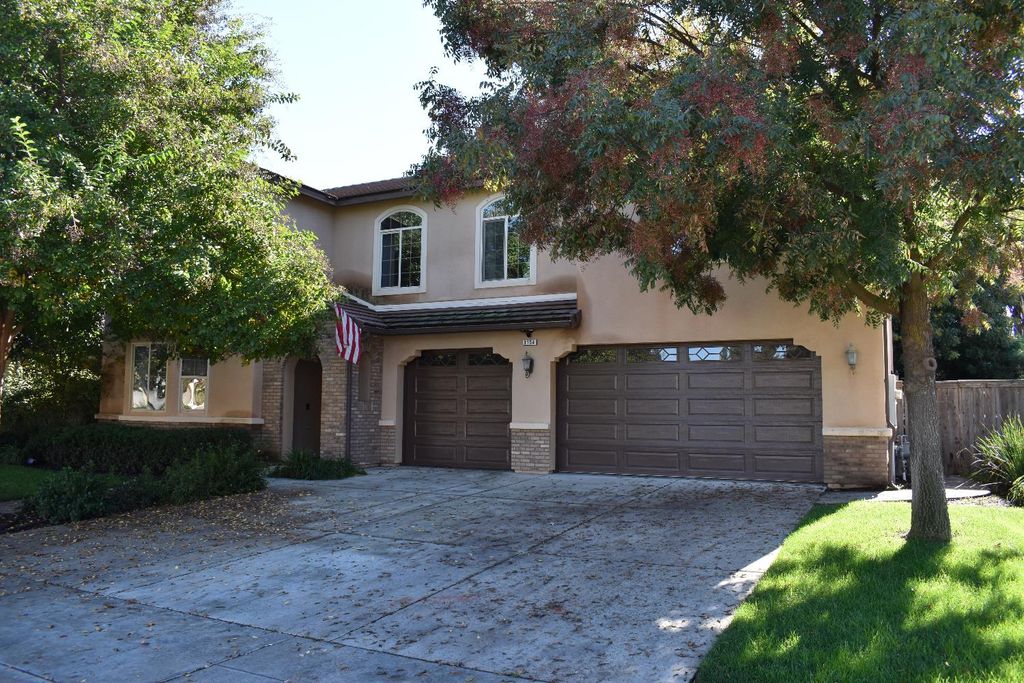 3154 Mitchell Avenue, Clovis, CA 93619
