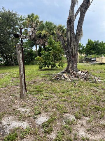 903 ANDERSON ROAD, Nokomis, FL 34275