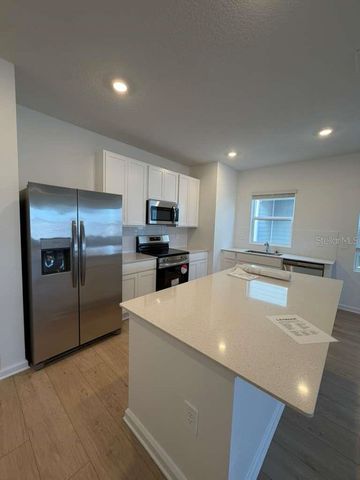 5195 LOYALTY DRIVE, St Cloud, FL 34772