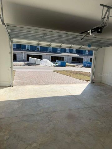 5195 LOYALTY DRIVE, St Cloud, FL 34772