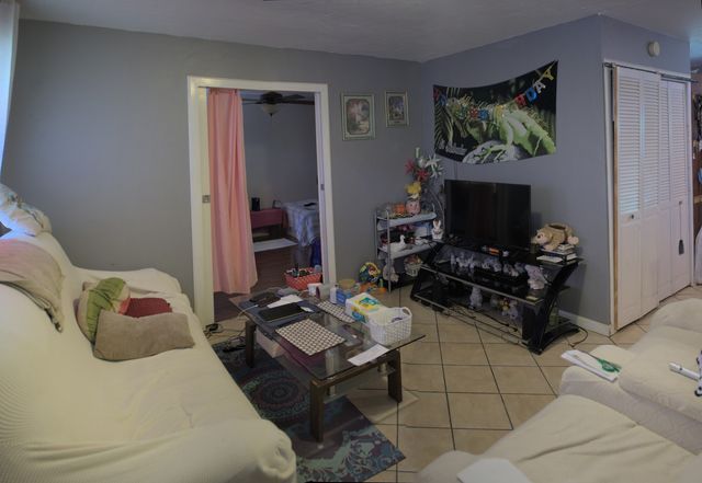 531 Ridgecrest Drive, Lewisville, TX 75067