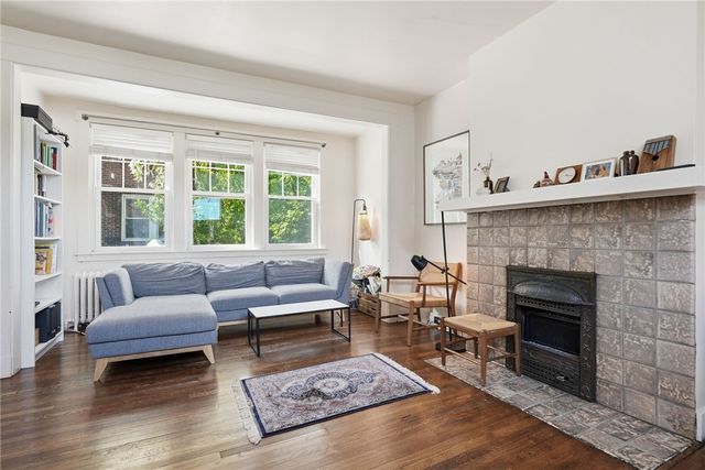 5871 Shady Forbes Terrace, Squirrel Hill, PA 15217