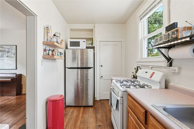 5871 Shady Forbes Terrace, Squirrel Hill, PA 15217