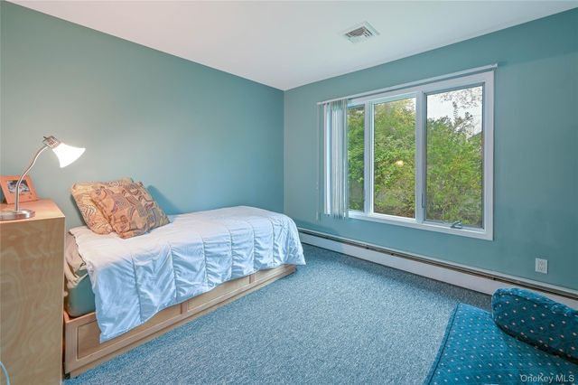 54 Marwood Place, Stony Brook, NY 11790