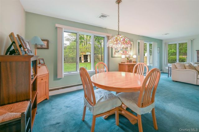 54 Marwood Place, Stony Brook, NY 11790