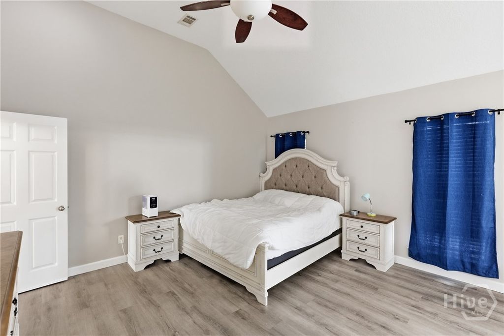 Image 19 of property listing at 48 Bush Court, Richmond Hill, GA 31324