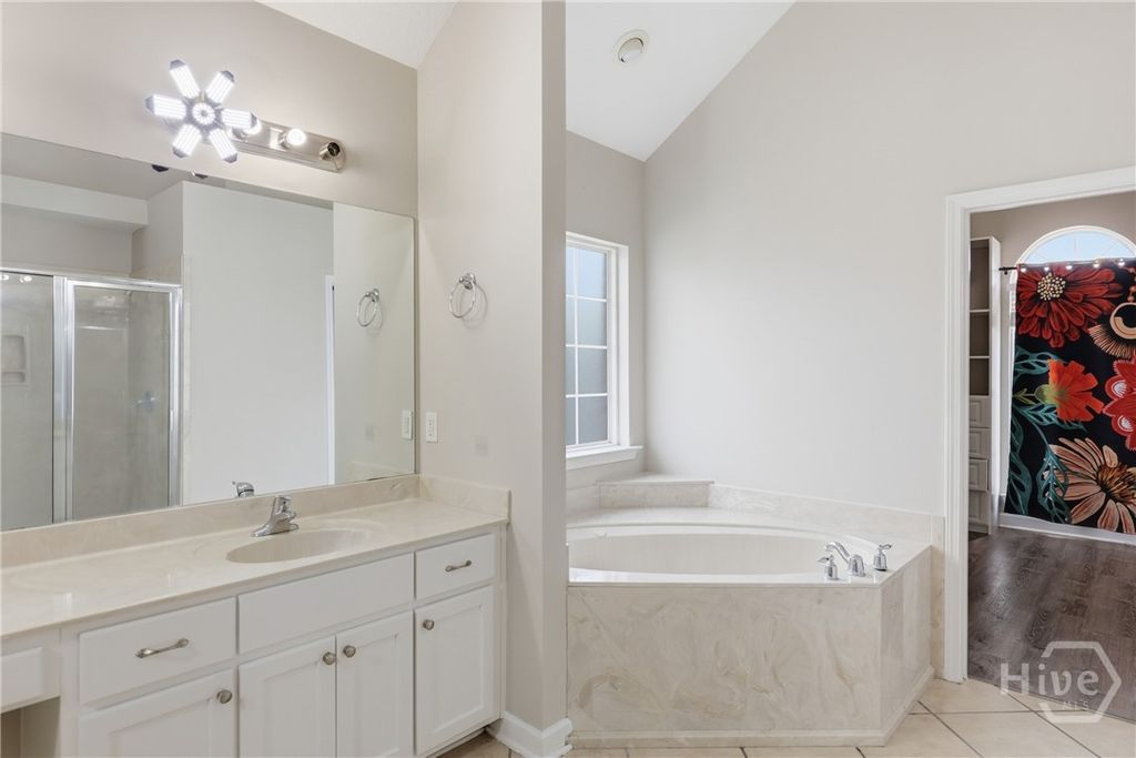 Image 22 of property listing at 48 Bush Court, Richmond Hill, GA 31324
