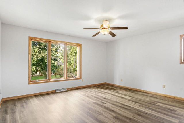 312 Schweitzer Drive, Verona, WI 53593