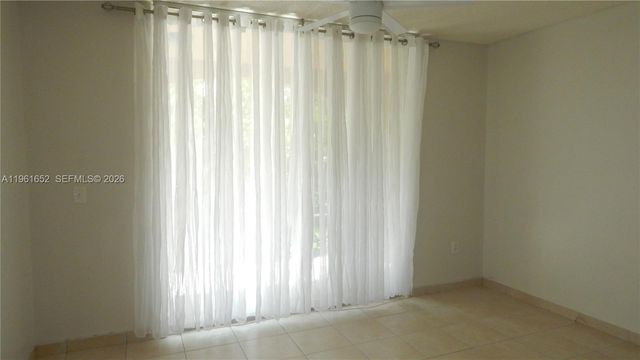 19877 E Country Club Dr 3104, Aventura, FL 33180