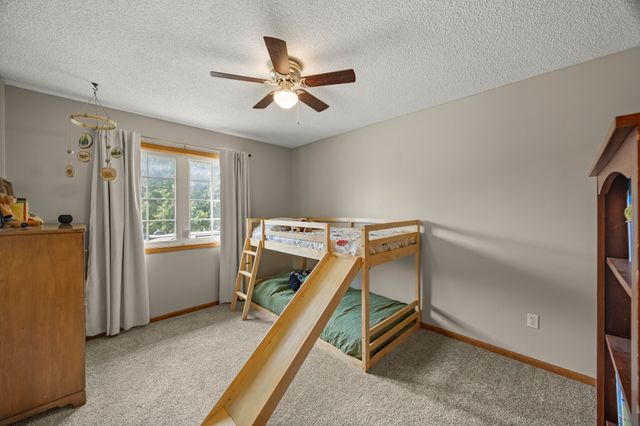 9217 Ridgeview Drive, Johnston, IA 50131